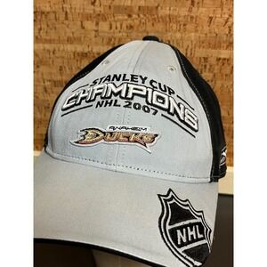 Anaheim Ducks Stanley Cup Champions NHL 2007 Reebok‎ Snapback Hat Cap